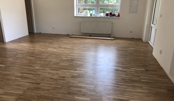 13. fotografia fotogalérie Klub Mladých -rekonštrukcia