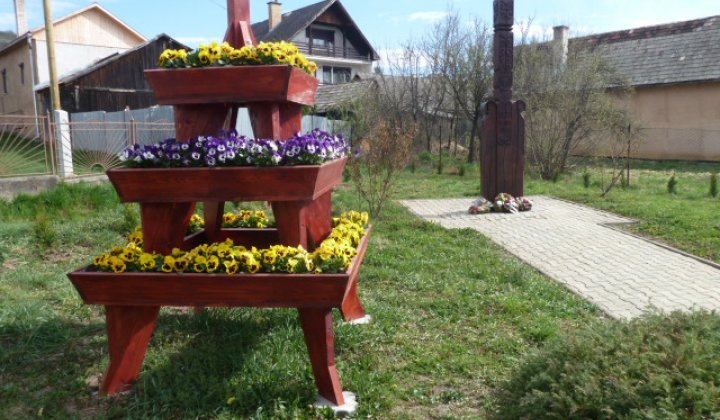 Fotka - Prvá písomná zmienka